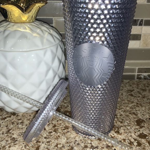 Starbucks Diamond Venti Cold Cup with matching straw - Picture 1 of 6